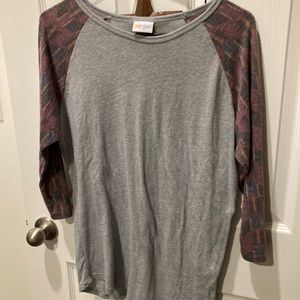 Medium Lularoe Shirt